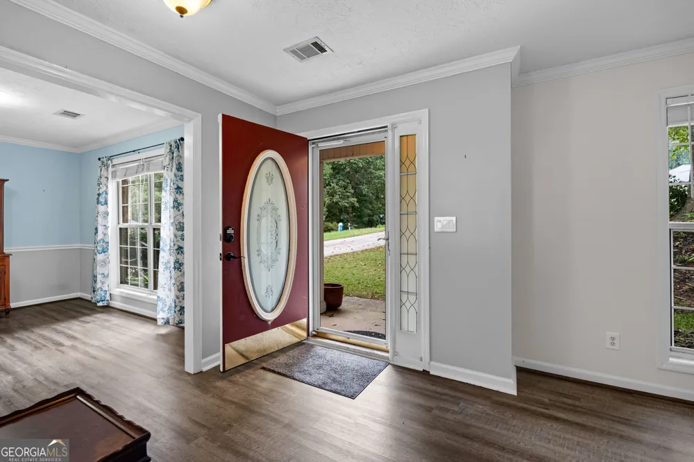 205 Foxdale CT LaGrange, GA 30240