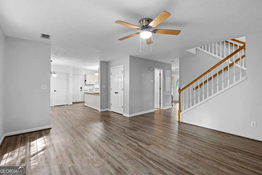 205 Foxdale CT LaGrange, GA 30240