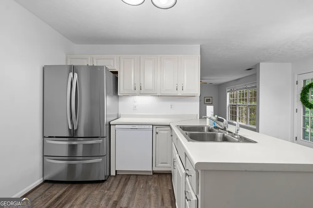 205 Foxdale CT LaGrange, GA 30240