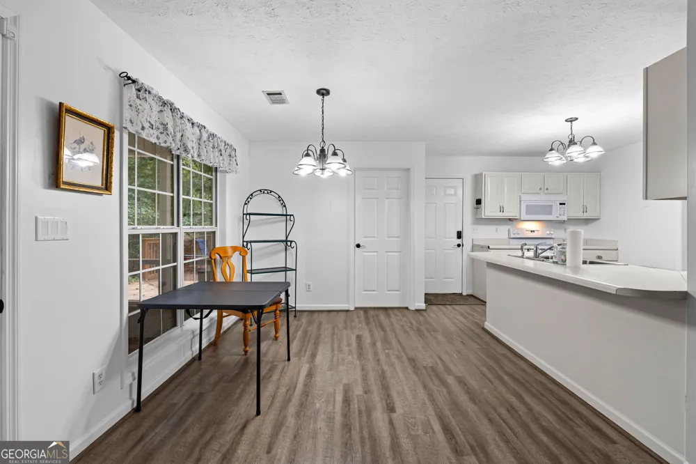 205 Foxdale CT LaGrange, GA 30240