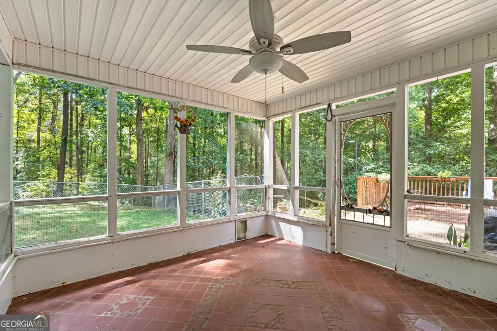 205 Foxdale CT LaGrange, GA 30240
