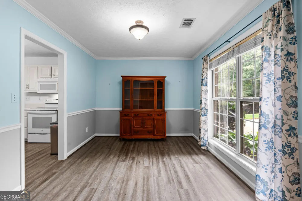 205 Foxdale CT LaGrange, GA 30240