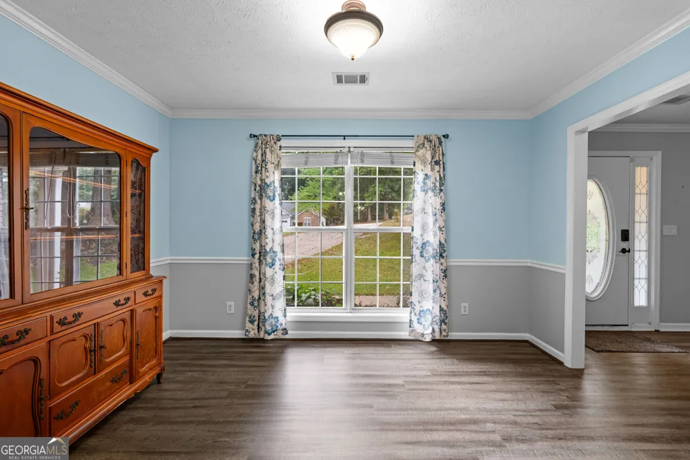 205 Foxdale CT LaGrange, GA 30240