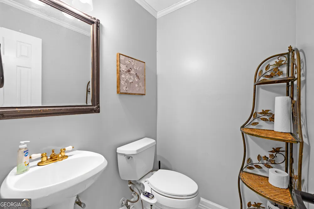 205 Foxdale CT LaGrange, GA 30240