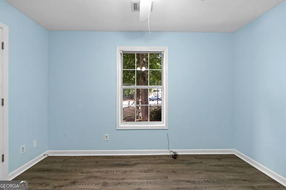 205 Foxdale CT LaGrange, GA 30240