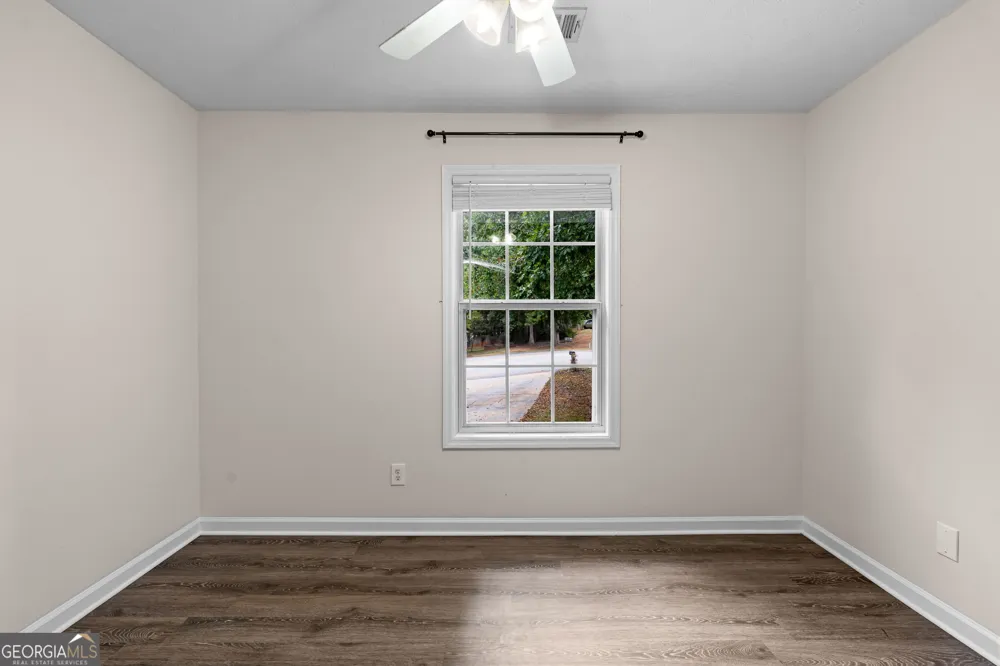 205 Foxdale CT LaGrange, GA 30240