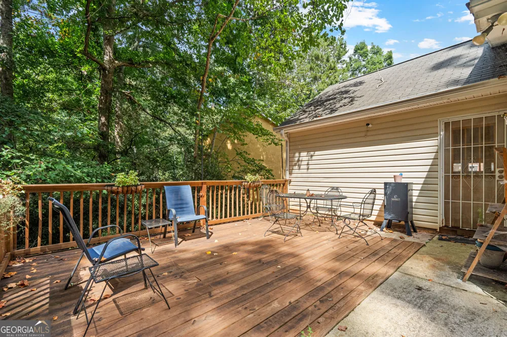 205 Foxdale CT LaGrange, GA 30240
