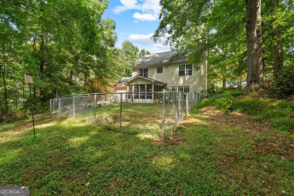 205 Foxdale CT LaGrange, GA 30240