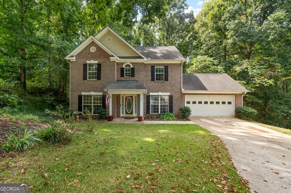 205 Foxdale CT LaGrange, GA 30240