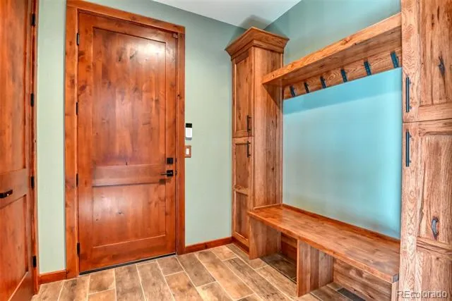 2754 County Rd 421 Florissant, CO 80816