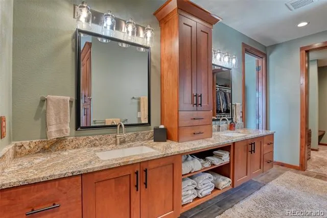 2754 County Rd 421 Florissant, CO 80816