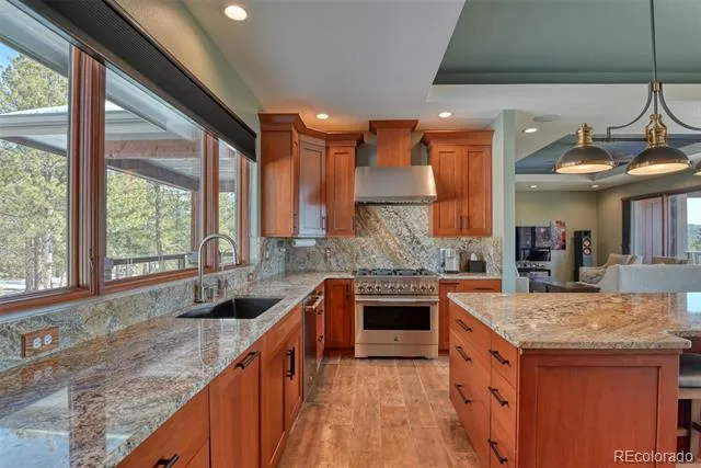 2754 County Rd 421 Florissant, CO 80816