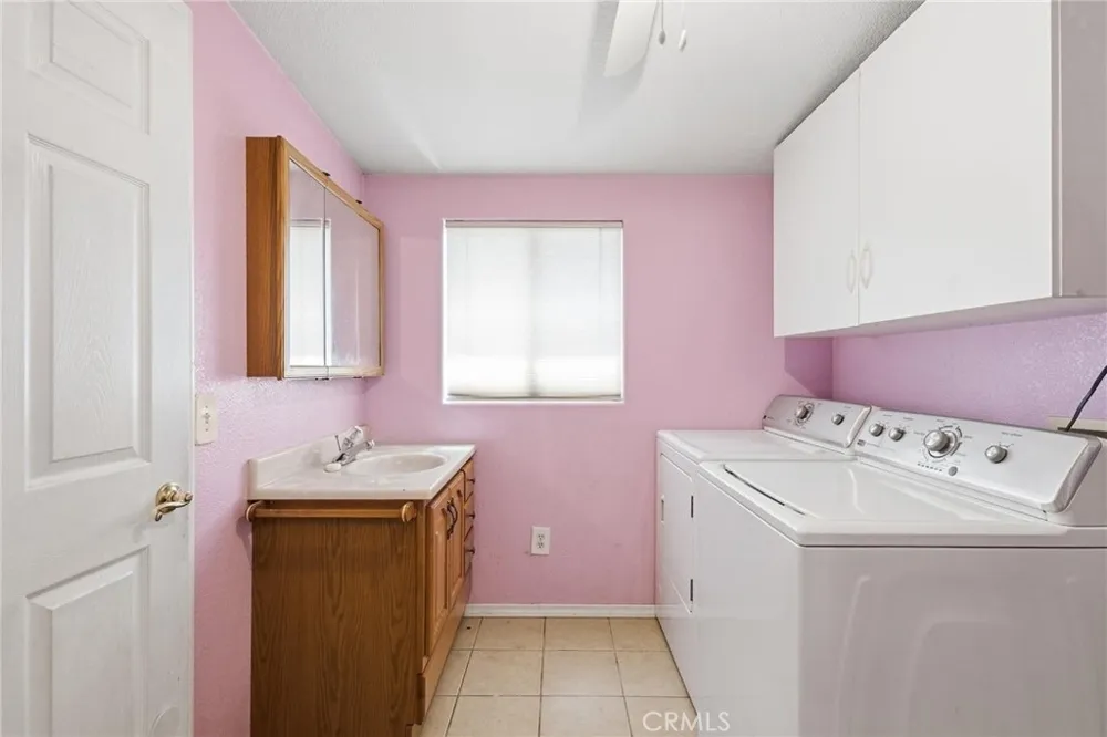 43233 Whittier Hemet, CA 92544