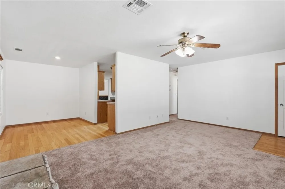 43233 Whittier Hemet, CA 92544