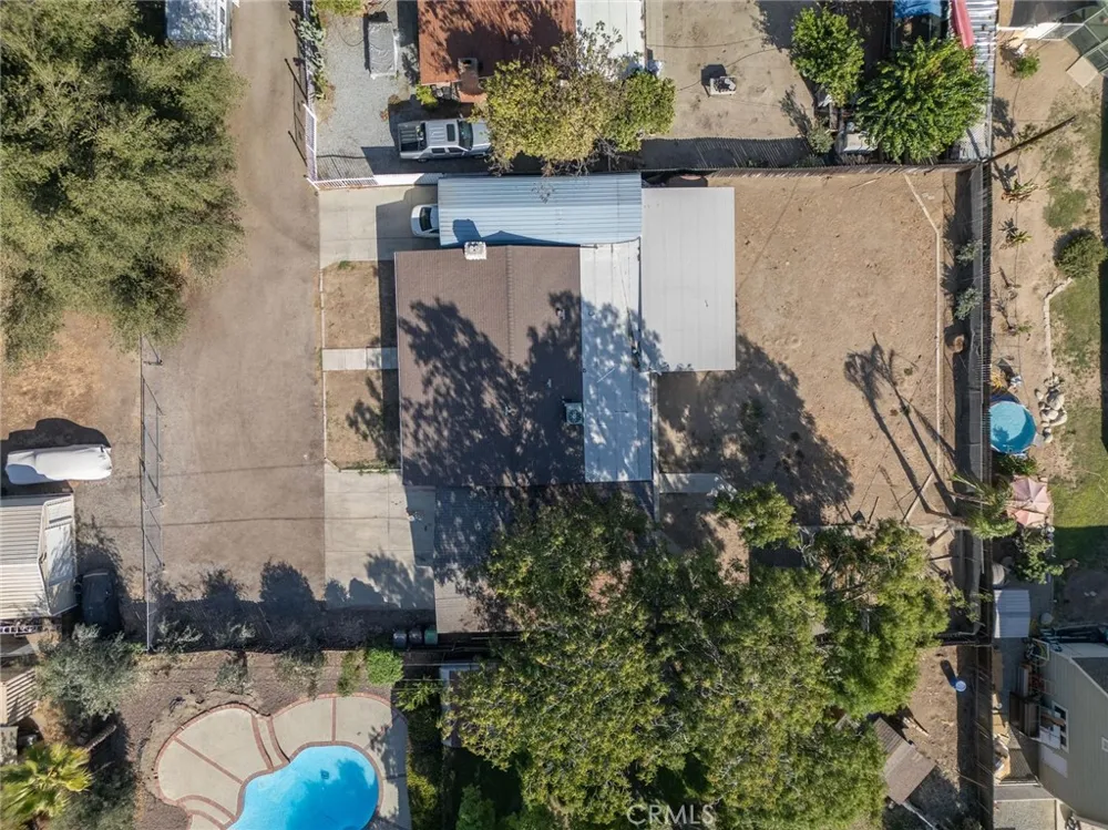 43233 Whittier Hemet, CA 92544