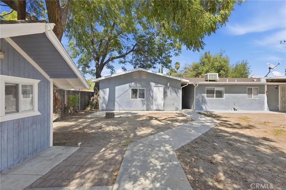 43233 Whittier Hemet, CA 92544