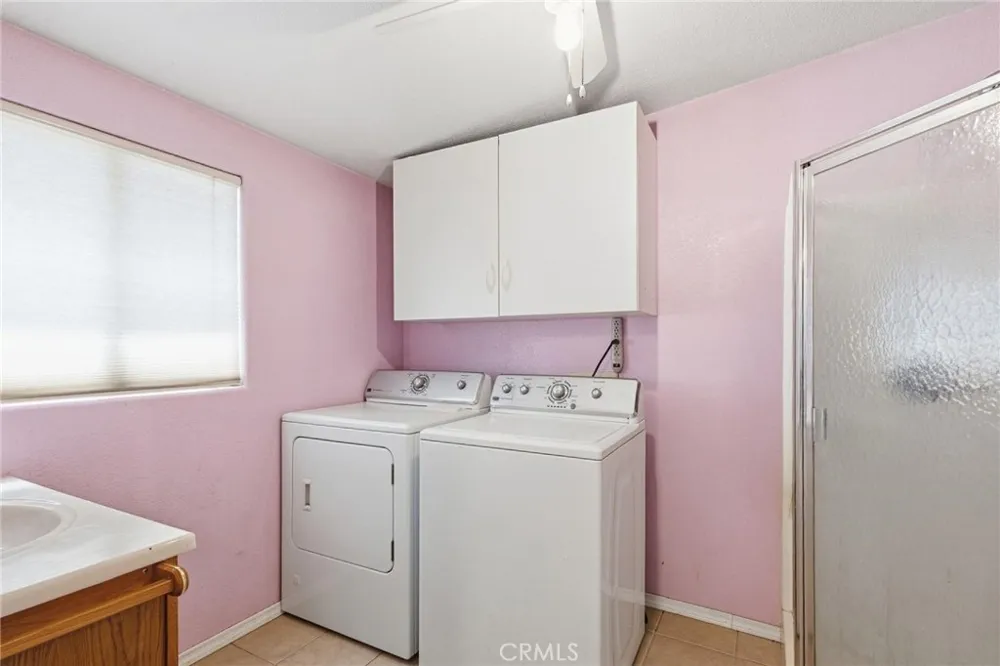 43233 Whittier Hemet, CA 92544