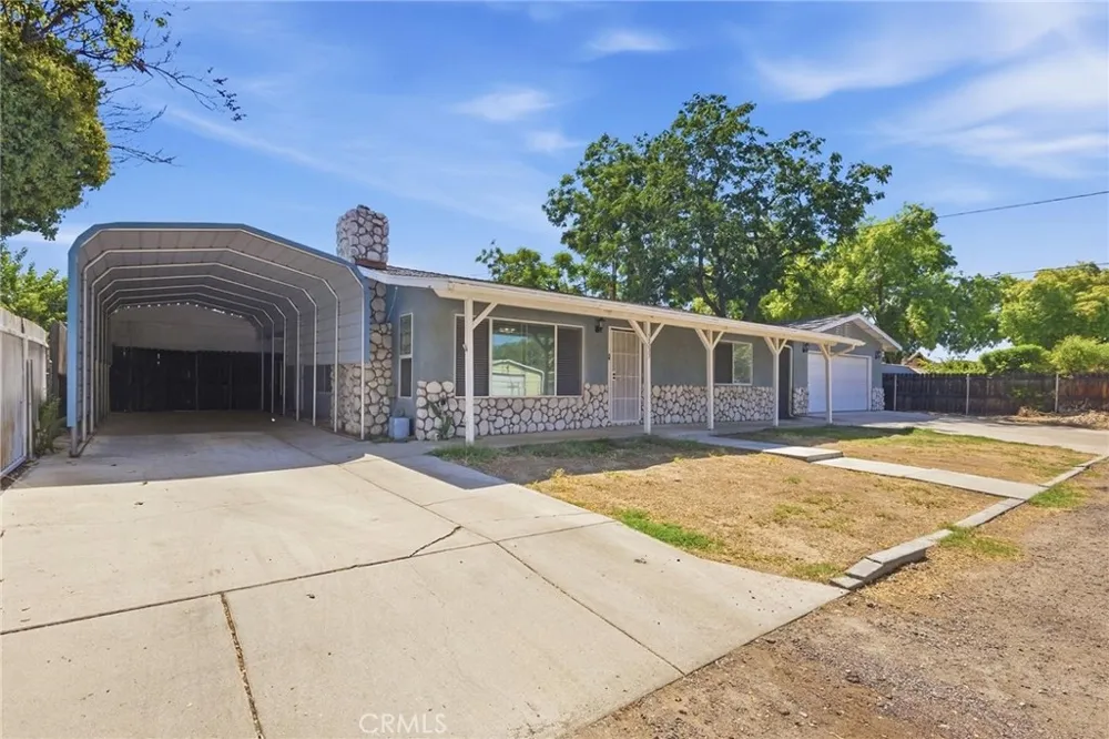 43233 Whittier Hemet, CA 92544
