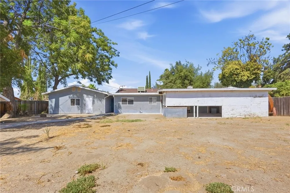 43233 Whittier Hemet, CA 92544