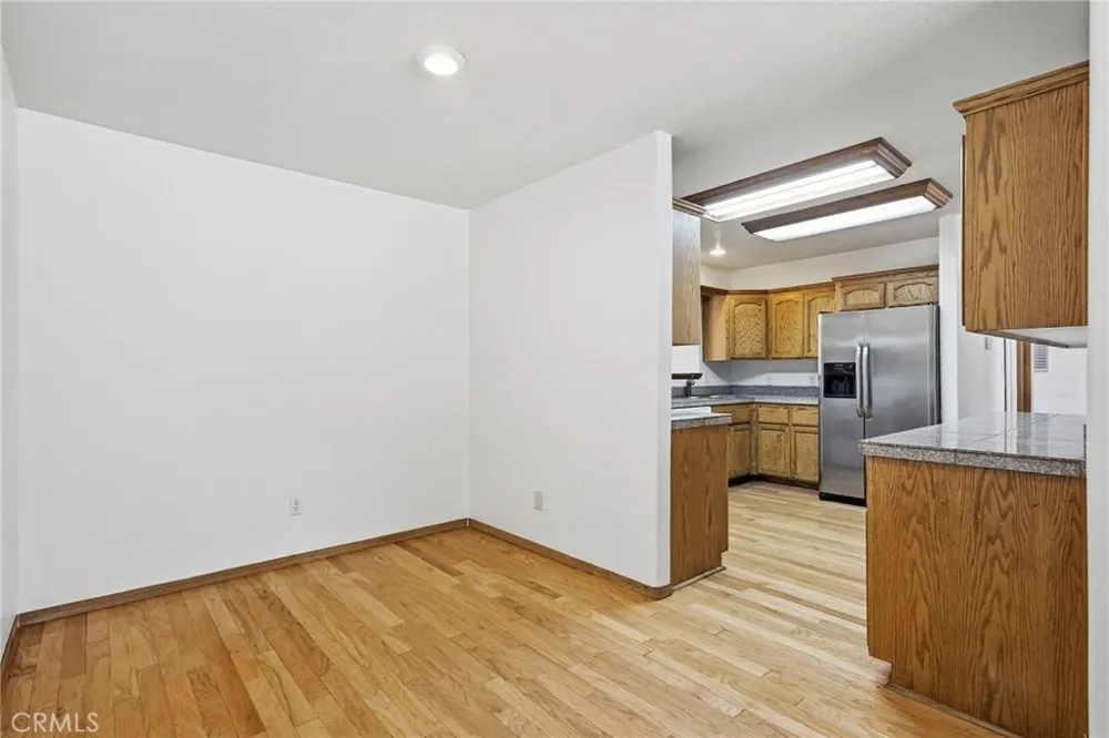 43233 Whittier Hemet, CA 92544
