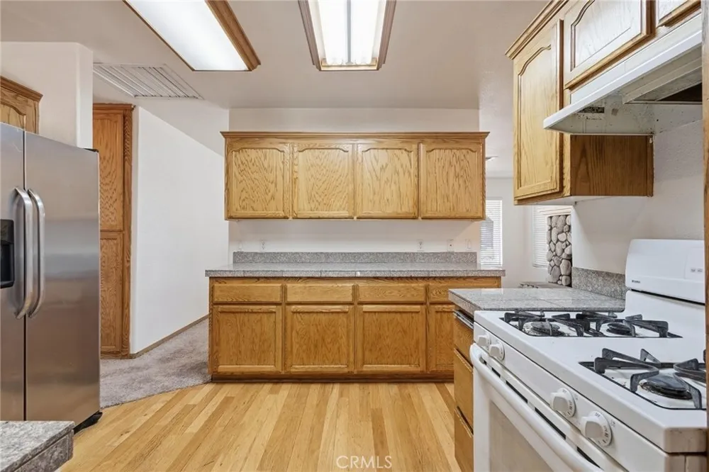 43233 Whittier Hemet, CA 92544