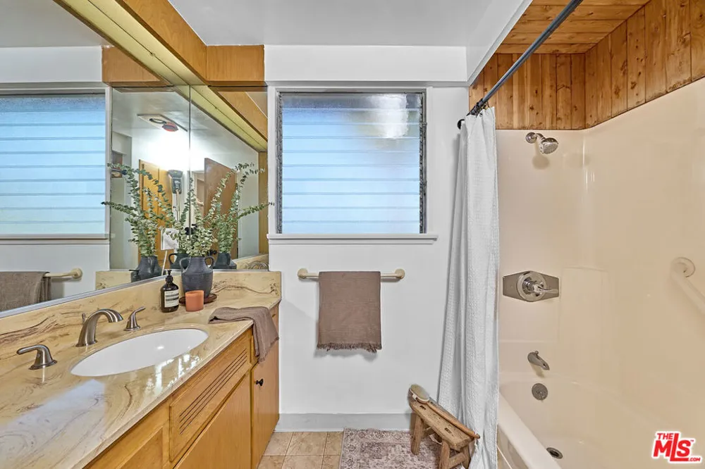 26554 Basswood Avenue Rancho Palos Verdes, CA 90275