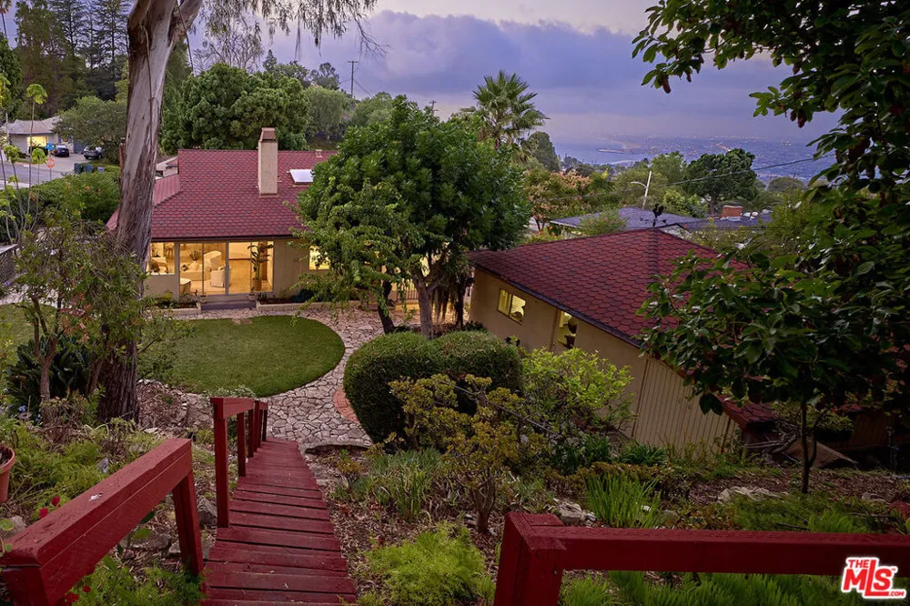 26554 Basswood Avenue Rancho Palos Verdes, CA 90275