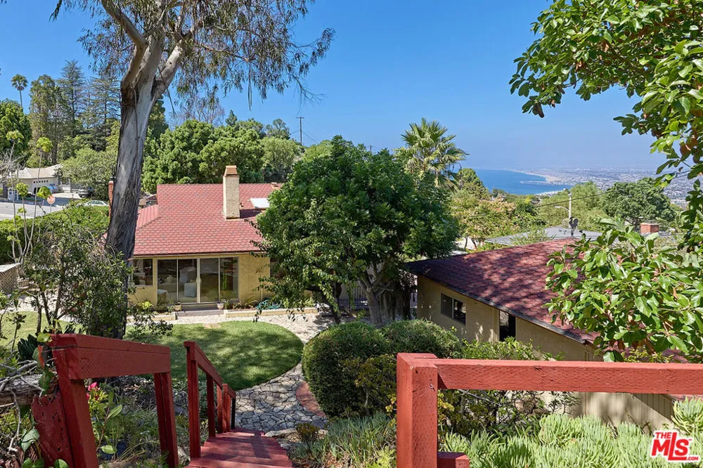 26554 Basswood Avenue Rancho Palos Verdes, CA 90275