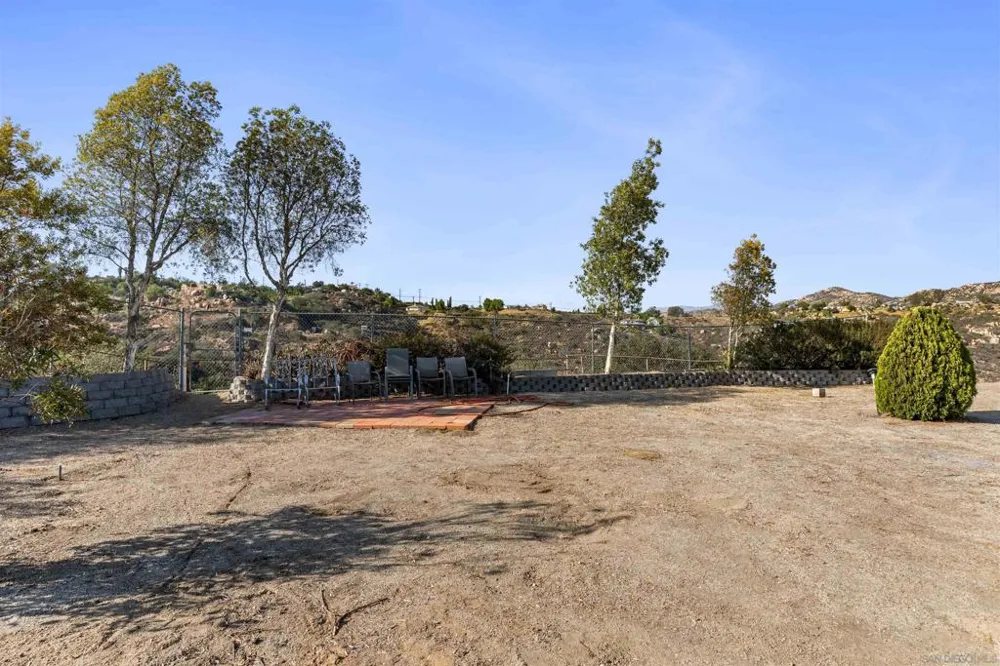475 Canyon Rim El Cajon, CA 92021