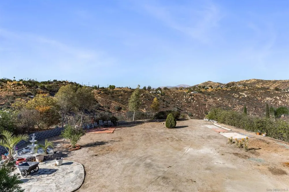 475 Canyon Rim El Cajon, CA 92021