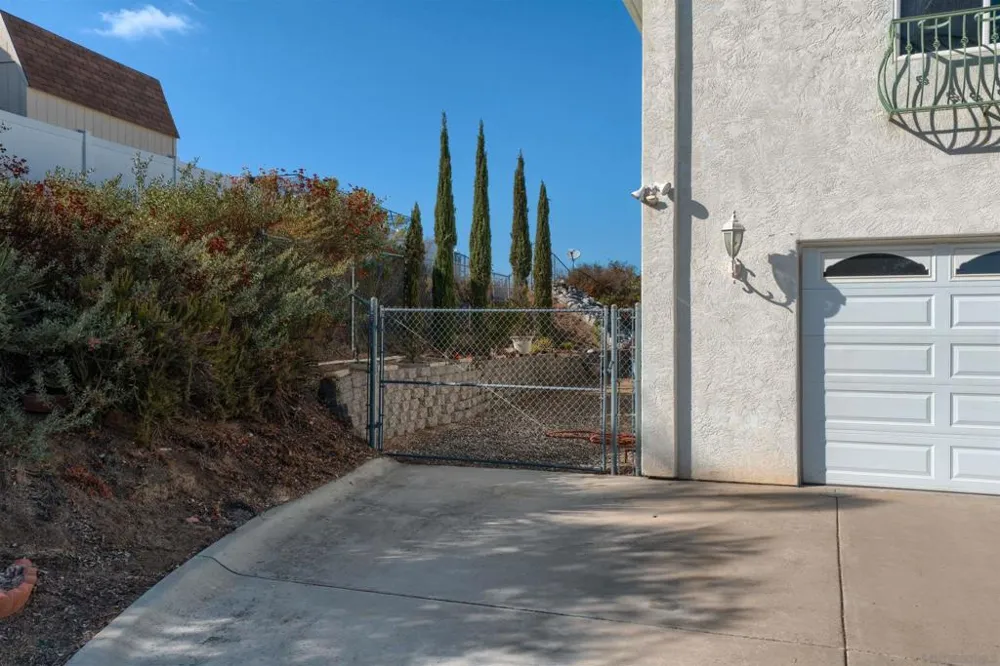 475 Canyon Rim El Cajon, CA 92021