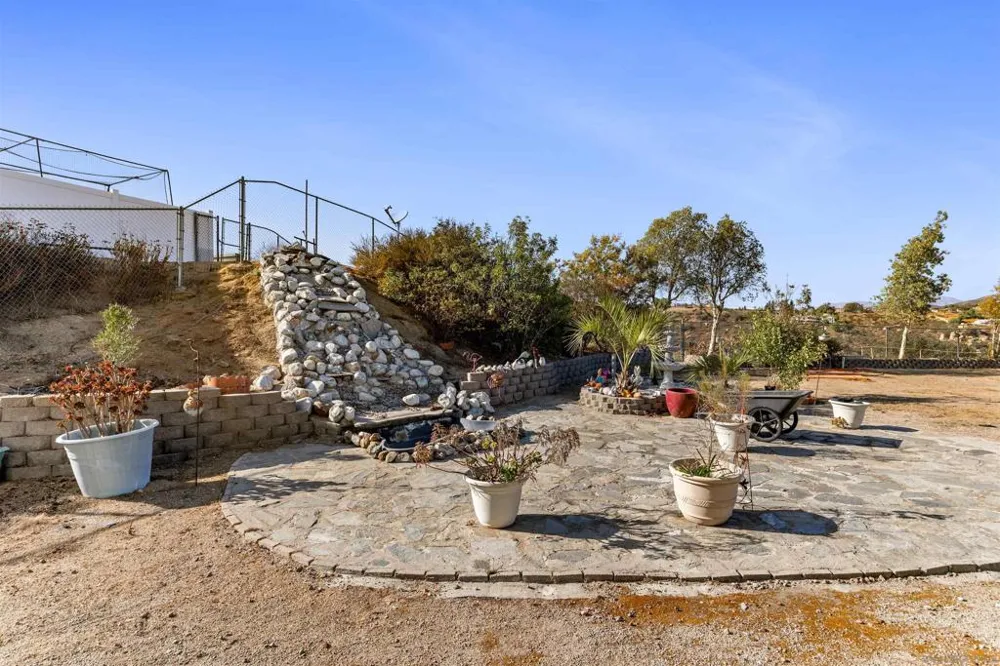 475 Canyon Rim El Cajon, CA 92021