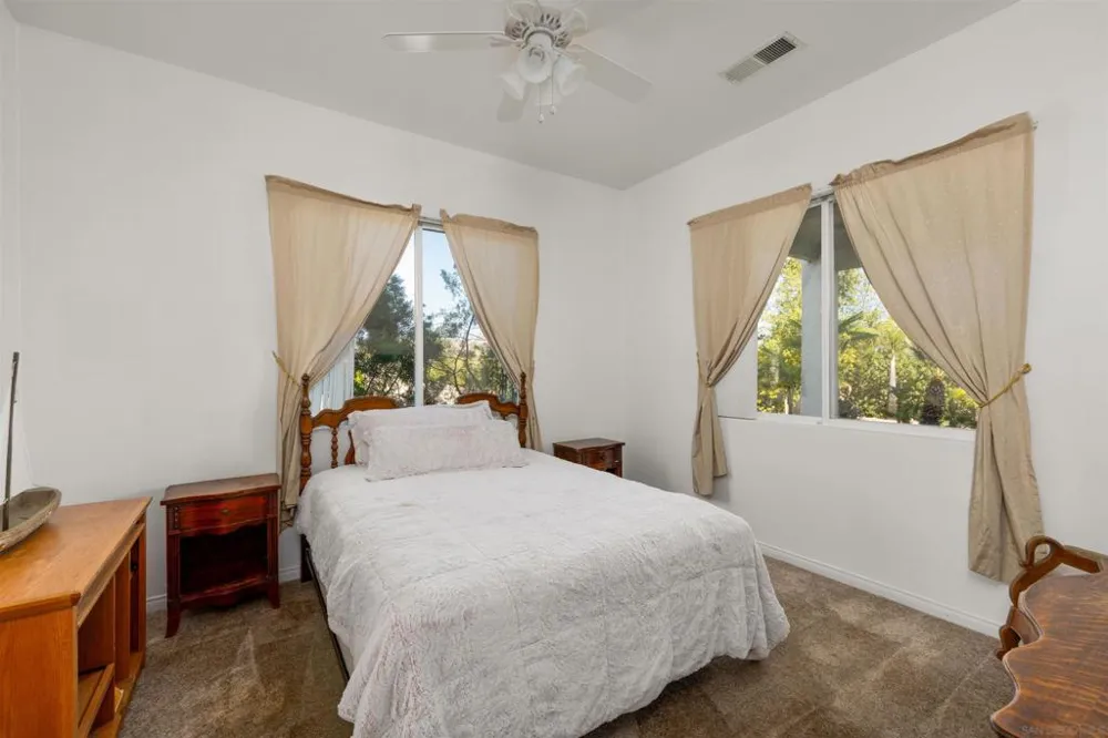 475 Canyon Rim El Cajon, CA 92021
