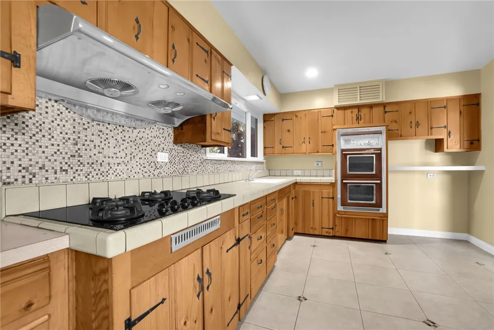 4639 Santa Anita Avenue El Monte, CA 91731