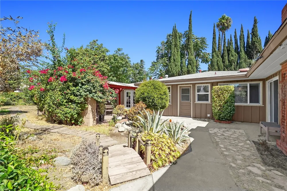 4639 Santa Anita Avenue El Monte, CA 91731