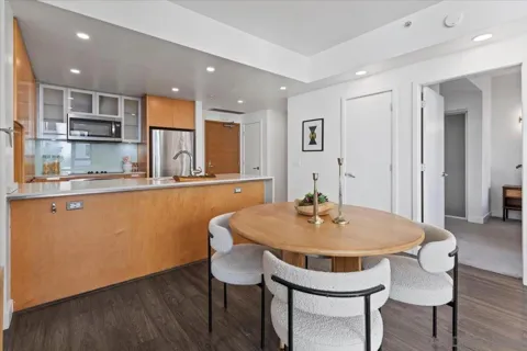 1441 9th Ave #402