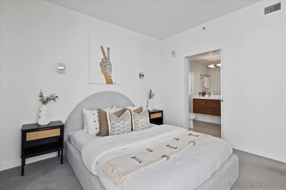 1441 9th Ave #402 San Diego, CA 92101