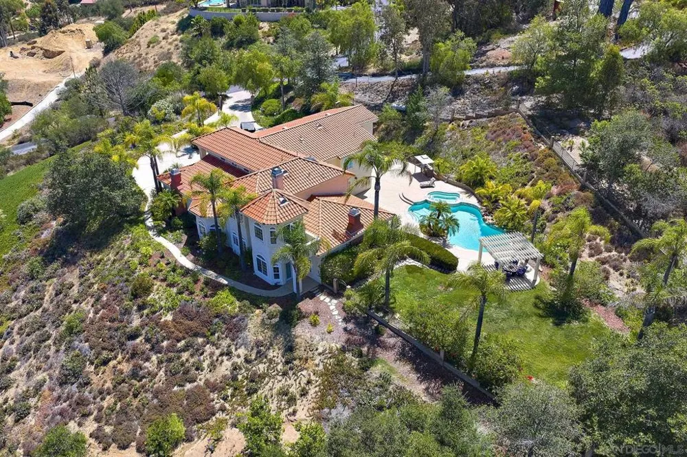 18151 Old Coach Rd Poway, CA 92064