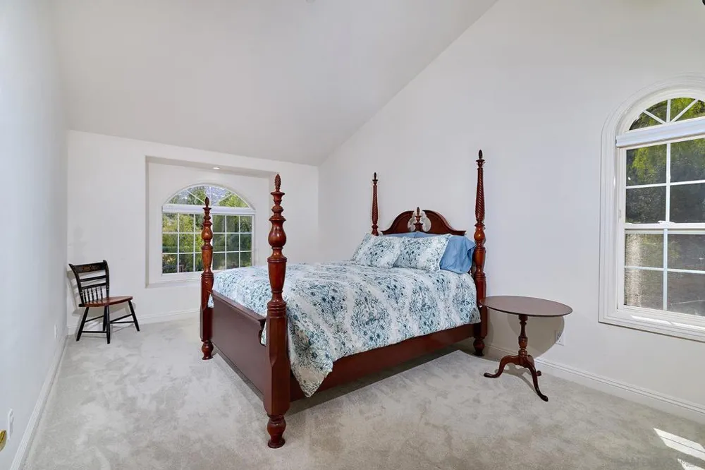 18151 Old Coach Rd Poway, CA 92064