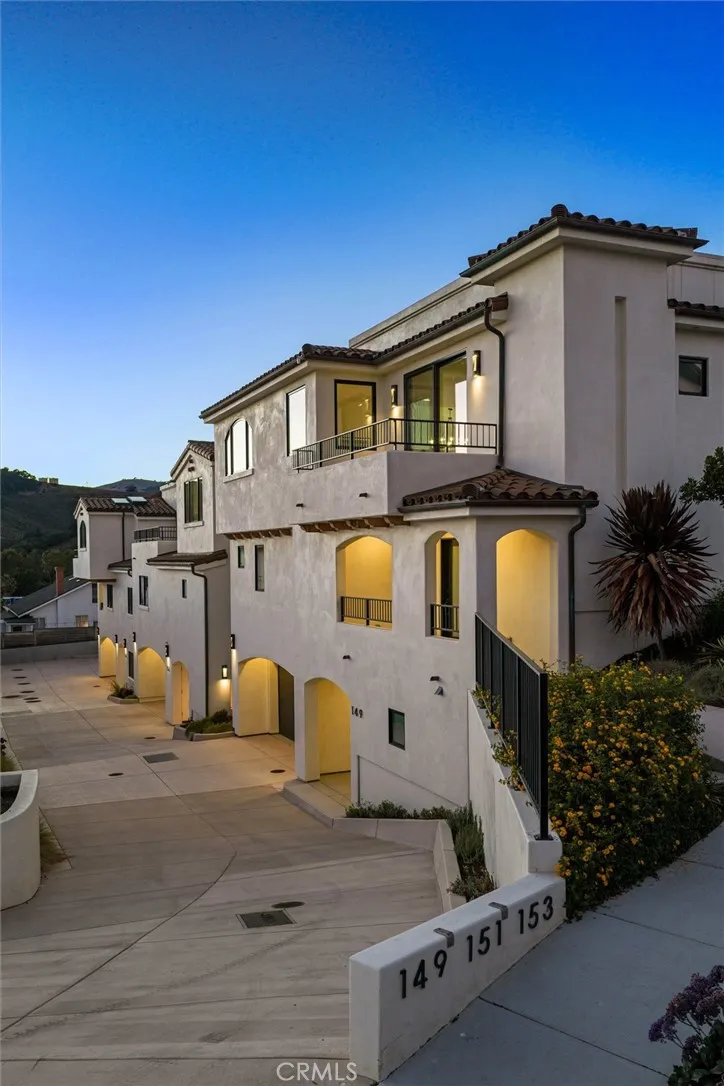 149 San Luis Street Avila Beach, CA 93424