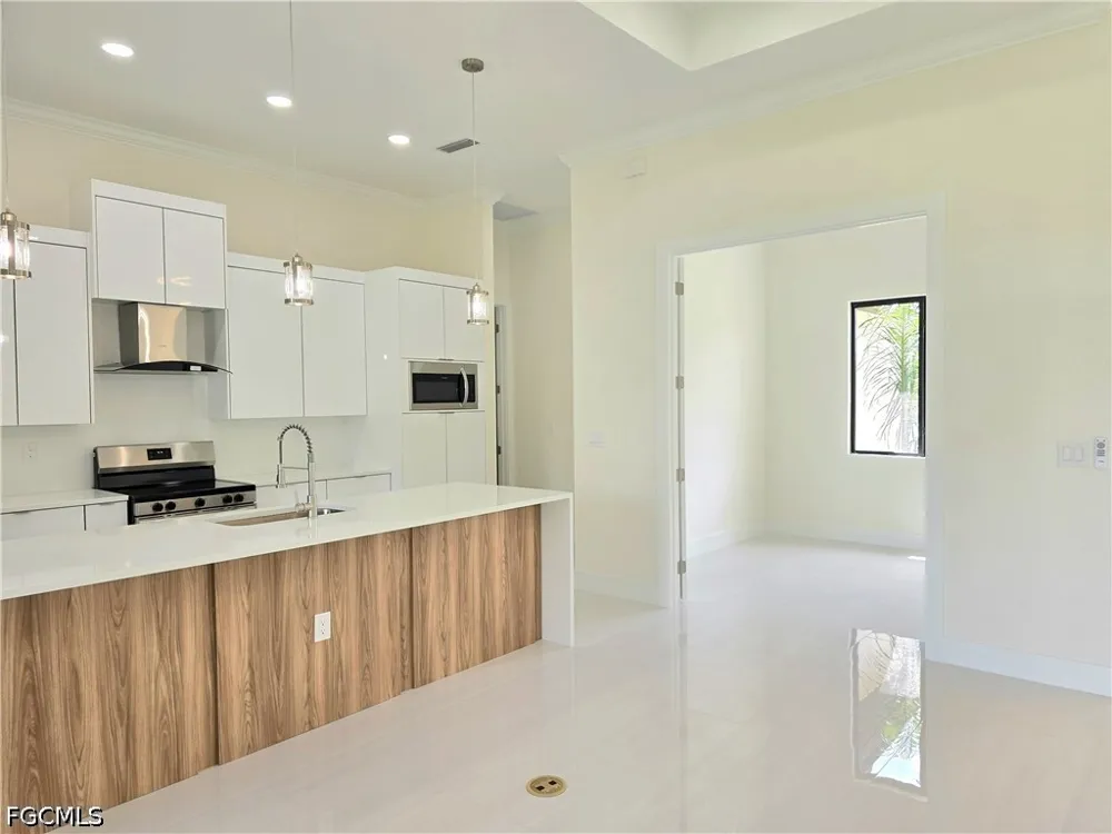 43rd Street W Lehigh Acres, FL 33971