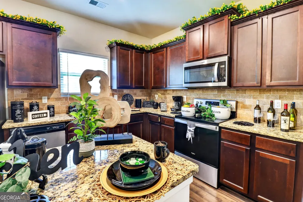 5045 Gibson DR McDonough, GA 30253