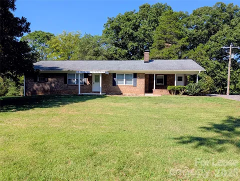 542 Elmwood Road