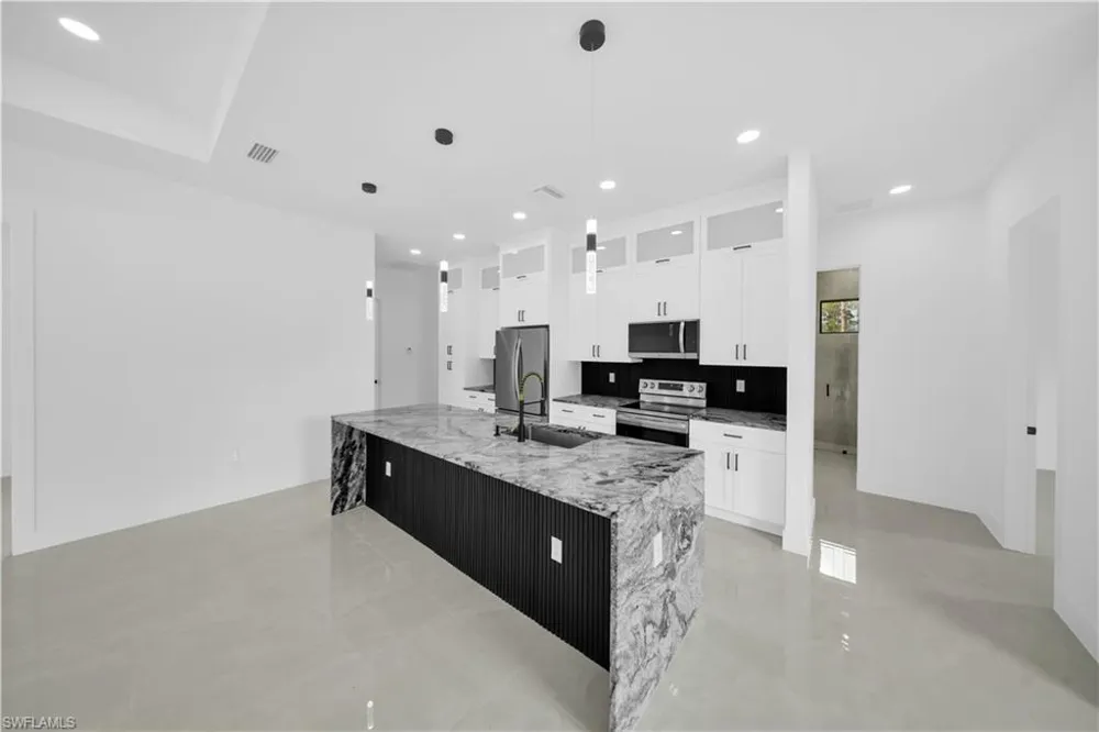 808 Willard Avenue Lehigh Acres, FL 33972