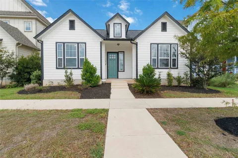 162 Adelton Boulevard