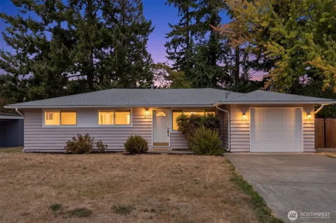 16458 NE 17th Place