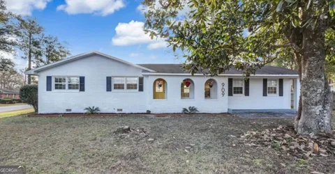 909 Clarks Bluff RD
