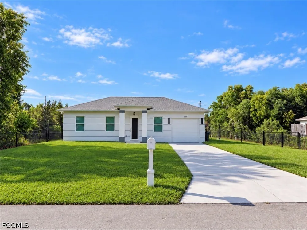 31St Street W Lehigh Acres, FL 33971