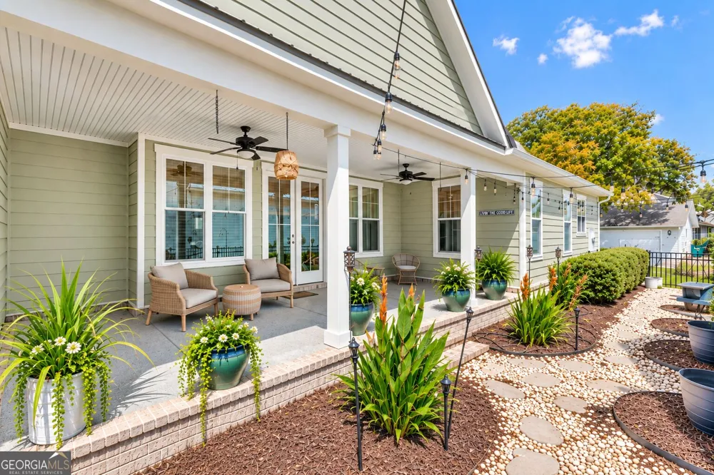 54 Salt Marsh DR Midway, GA 31320