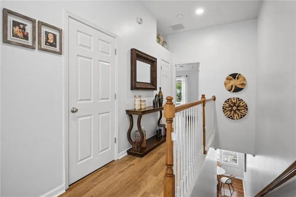 3201 Waters Edge Trail Roswell, GA 30075